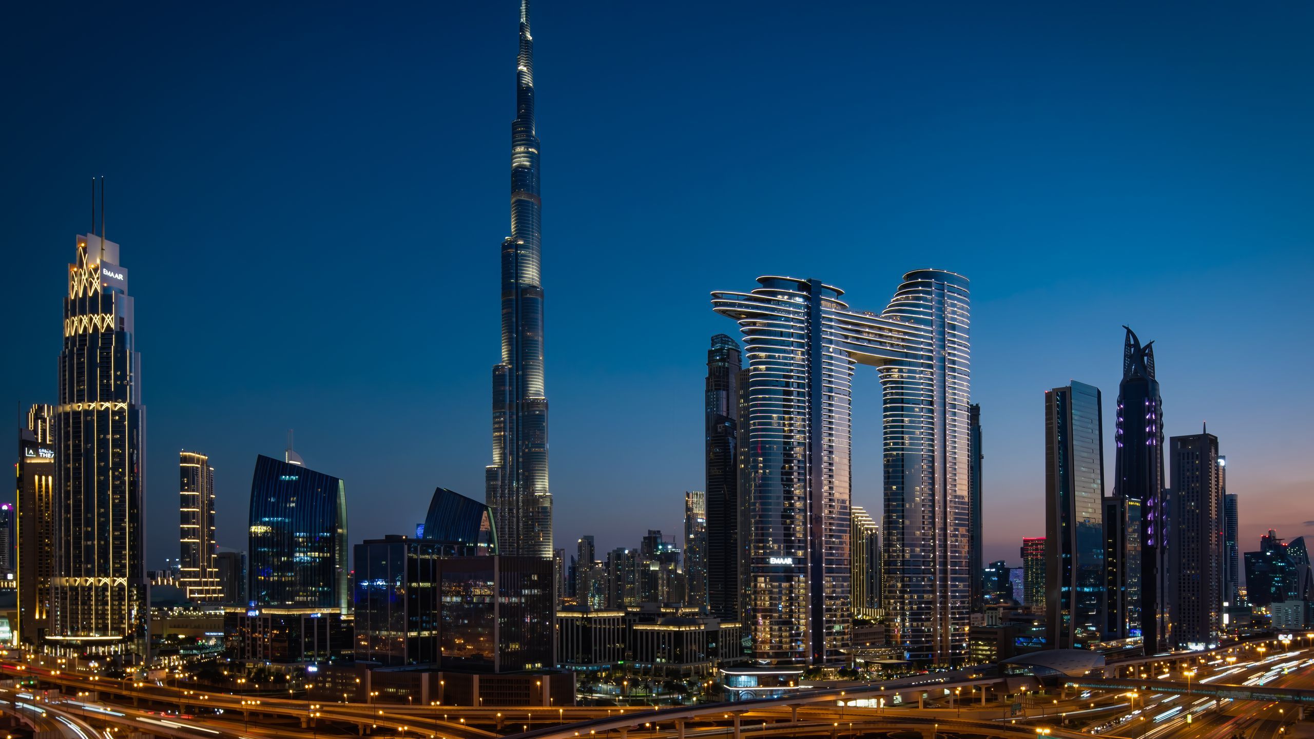 Podium and structural works in Downtown Dubai