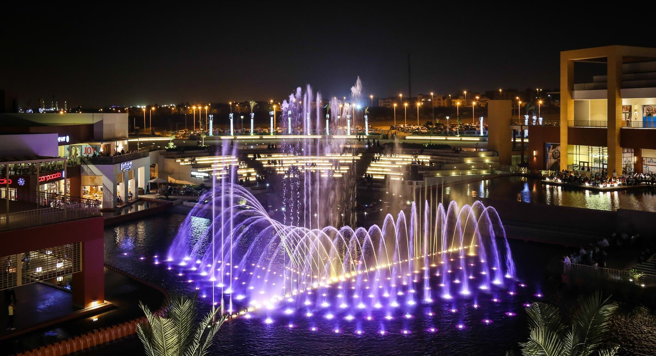 CFC Mall internal atrium and retail zones